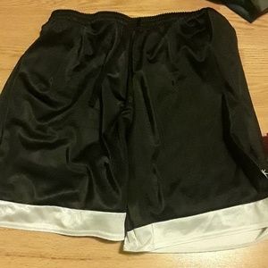 Basketball shorts